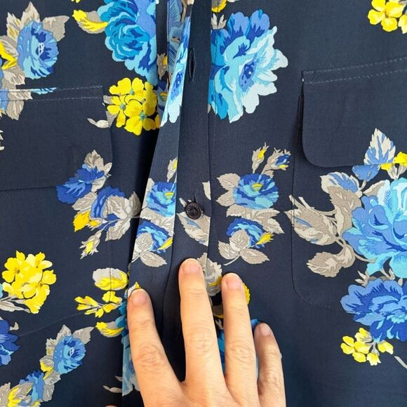 Equipment Women Lynn 100% silk button down Blouse Peacoat floral long sleeve LG - Picture 10 of 15